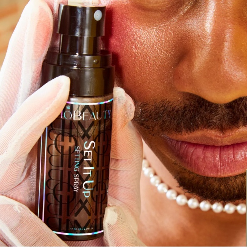 NEW MoBeauty Set It Up Setting Spray